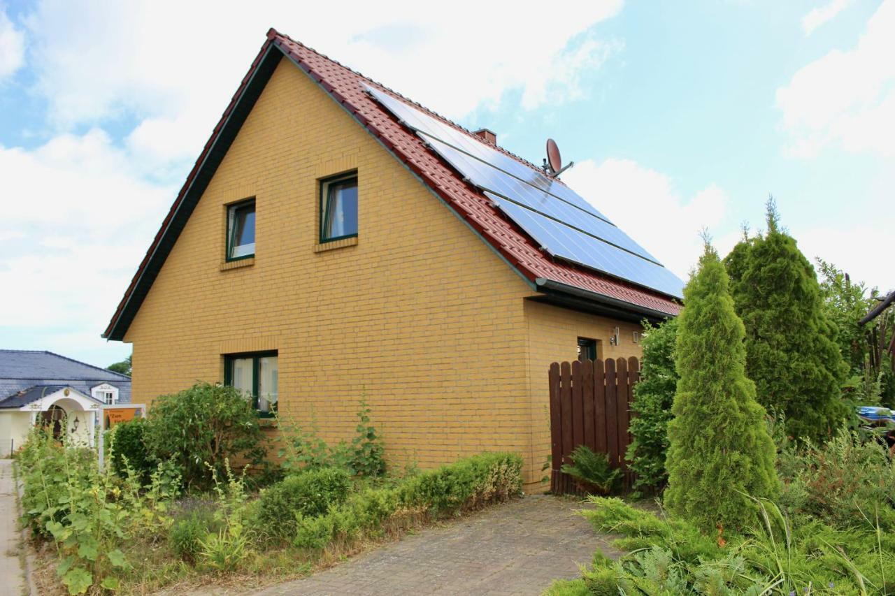 Ferienhaus Zum Findling 奥斯特巴德·哥伦 外观 照片